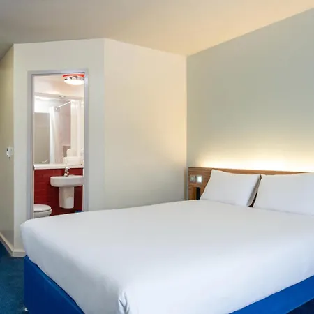 Ibis Budget Lancaster Centre Exterior photo